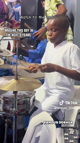 OMO this small boy Dey do wonders 🥁#fypシ゚viral #sticks #drums #sabbathkeepers #explore @MountJerusalemCityOfGod @@CHIZZY_ISRAEL🤴 @Teknossister1 @Big Obi