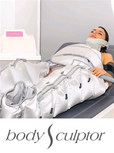 What if your body treatments could run hands free? 👐🏼 Body Sculptor the easiest revenue stream in your spa, distributed by Spavaro. ❓ Why clinics love it: •⁠ ⁠Zero operator fatigue •⁠ ⁠One technician, multiple clients •⁠ ⁠Low frequency bio slimming fields that naturally target fat cells •⁠ ⁠Non invasive, no heat, no pain •⁠ ⁠Relaxing, fully automated sessions (30–45 minutes) 📈 Business benefits: •⁠ ⁠High demand for non invasive body contouring •⁠ ⁠Perfect for memberships & packages •⁠ ⁠Fast r
