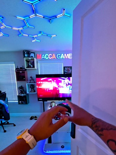 Ultimate Gaming Setup Race!