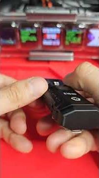 This Flashlight Does Everything 🤯🔦 RovyVon E10