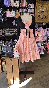 We challenged our team to style a full outfit inspired by pink using only what they could find in Abernathy’s 🎀💖 No outside pieces, no cheating — just creativity. Who understood the assignment? 👀 #PinkChallenge #Abernathys #StyleChallenge #VintageStyle #ShopSmall | Abernathy's