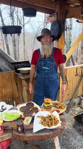 Link in the first comment 👇 The Ultimate MF’N Hamburger | Hazel Grace