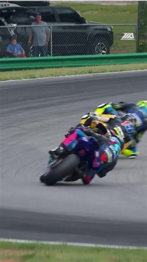 RACE HIGHLIGHTS 🔴🏁 Motovation Supersport Race 2 at VIRginia International Raceway | MotoAmerica