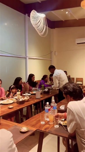 Family Time ❤️🌻 #family #dinner #travel #video #youtube #youtubeshorts #ytshorts #love #trending