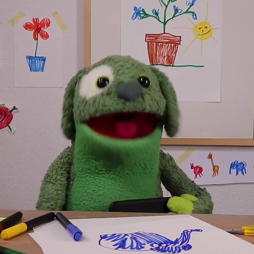 Kennst du schon Knolle? Der kleine grüne Hund stellt dir die App zur Sendung mit dem Elefanten vor. Die ist speziell für Vorschulkinder konzipiert. | Die Maus