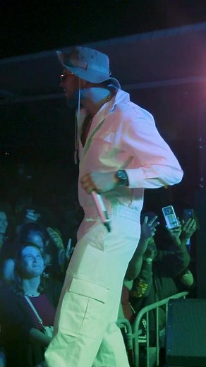 Merci la Nouvelle-Calédonie ❤️🔥 #concert #live #nc #nouvellecaledonie #meiitod #pourtoi #foryou