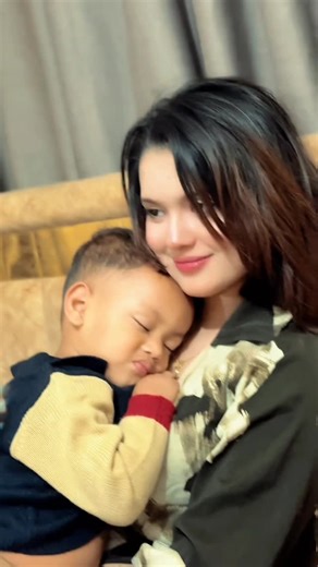 Disha Rahman on Instagram: "Jayd 🤍#instagram #newreels #foryou #follow4follow"