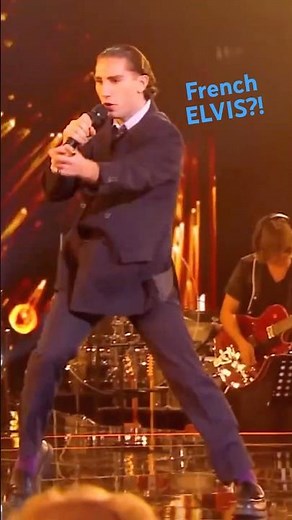 Elvis Sound-alike goes WILD on The Voice Stage! 🕺🏻
