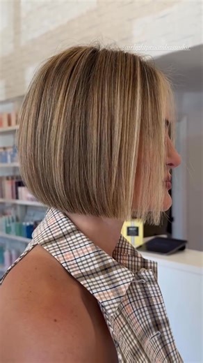 Top 3 reasons why I choose the AirLight Pro from @lorealpro First, the use of infrared light as its primary heat source targets water molecules replicating the natural evaporation process. What does this mean for us? Not only does it speed up blowdry time but it locks in moisture, prevents damage leaving the hair healthy and shiny! Second, the fact that the AirLight Pro comes with an app allowing fully customizable settings and presets. Use the manual heat and fan speed on the dryer itself or us