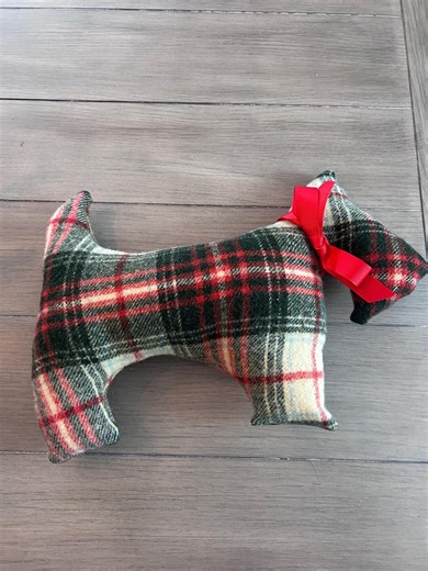 Handmade Scottie Dog Shaped Dog Pillow. Made From an Vintage Plaid Blanket - Etsy