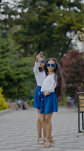 Join Unique Modeling School Registration Today