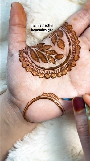 Perfect for beginners: front hand mehndi made easy #fronthandmehndi #simplehenna #mehndilove #henna