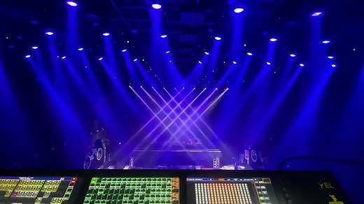 JS stage lighting manufacture promote price🔥🔥🔥 best price now Beam light series 230W、250W、280W、295W、300W、350W、380W、400W、480W Wash LED series 19×15W、36×10W15W18W、37×15W BEE Eyes series 7X15W40W、19×15W40W、37×25W40W LED par light series 18×10W15W18W、24×10W15W18W、54X3W COB series 100W、200W、2×100W、4×100W Wash wall city color series 24X10W、44×12W、60×10W、72×10W、90×10W、180×3W Contact us WhatsApp 8615815962283 Sam #stagelights #concertphotography #eventplanner #djlights #jsiluminacion #prolight #djlif