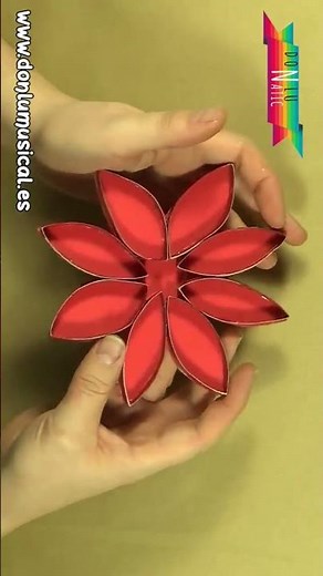 Christmas Crafts with Cardboard Tubes. DIY Poinsettia