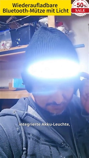 🔥【Aufladbare Bluetooth-Glow-Bean-Mütze】Verhindern frostige Hände, dass Sie Ihr Smartphone im Winter benutzen können? 🤯 Diese geniale Mütze hält Sie warm, spielt Musik und leuchtet Ihnen den Weg – alles auf einmal! 🎵💡🔥 ✅ One-Touch-Anrufannahme – Dank integriertem Bluetooth müssen Sie sich nicht mehr die Hände auftauen oder die Handschuhe ausziehen! ✅ Frontbeleuchtung – Sanftes LED-Licht für mehr Sicherheit bei nächtlichen Spaziergängen! ✅ Drei Heizstufen – Wiederaufladbare Heizung für lang a
