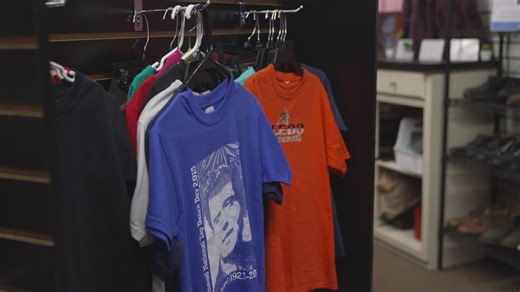 Cowtown Closet: A free store giving Fort Worth's clothes a second chance