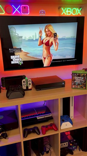 GTA 5 on XBOX ONE X - Project Scorpio Gameplay