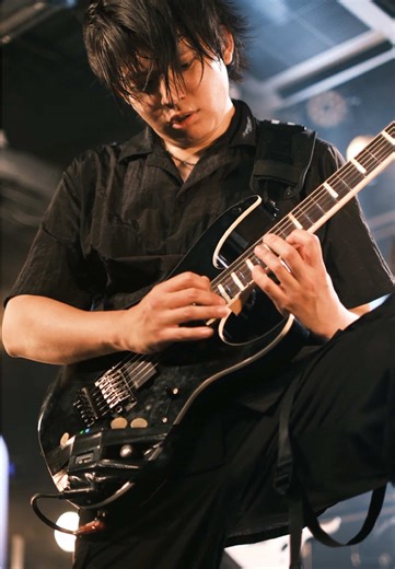 Shred mode Japanese metal🎸 #metalband #guitarsolo #shredguitar