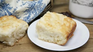Butter Swim Biscuits! The name alone should be enough to pull you in! If you enjoy a good Ole Southern Buttermilk Biscuit, especially with an edge, this is a must try! Piping hot biscuits that are super fluffy, full of tart buttermilk flavor, and yes, so so buttery! Enjoy! Get Recipe:https://divascancook.com/butter-swim-biscuits-recipe-easy/ | Divas Can Cook
