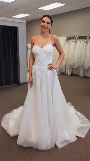 NEW ARRIVAL! 🚨Romantic lace, a flattering basque waist, and all the details you’ll fall for 💍✨🤍 #bridetobe #perry_bridal #iowawedding #iowabride #weddingdress #engaged #brides #wedding #bride #gown #lace | Perry Bridal Boutique