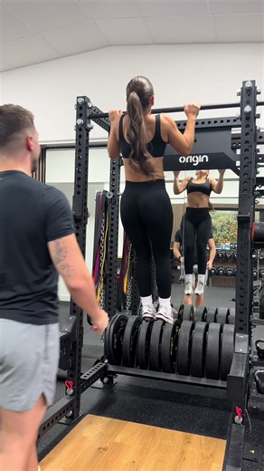 Fun Pull-Up Challenges for Couples to Strengthen Upper Body