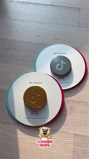 Thank you Blinks and thank you @tiktok 💗 | Rosé