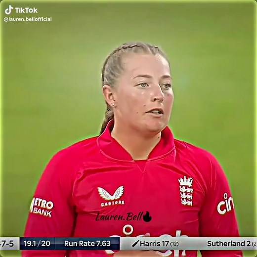 Lauren Bell's Amazing Catch Goes Viral