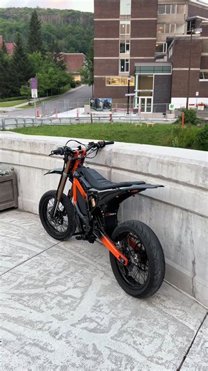 Why Modded Moto Co's Surron Ultrabee Mogs: Sound, Setup, Skill