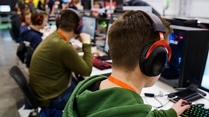 I'm a pro gaming expert and here are three common mistakes all players make