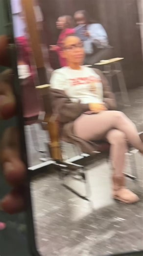 HELP ME 😭😭😭