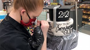 1.6K views · 24 reactions | Celebrate your 2021 graduate with a custom cake from Hy-Vee!  Not sure where to begin? Megan from Lee's Summit is here to answer your questions and show you just one of the stunning cake designs available to order or personalize! Don't forget to stop in or call our Hy-Vee Bakery to talk about your dream graduation cake, big or small. | Hy-Vee | Facebook