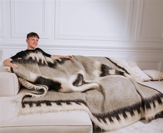 Handwoven 100% Natural Wool Blanket – Thick Warm Throw – Rustic Farmhouse Bedspread – Limited Stock - Etsy