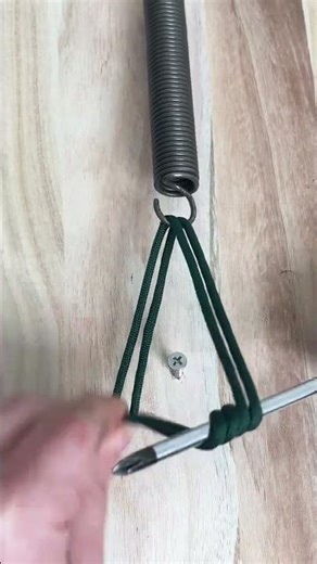 How to install springs easily with one trick. Inventions come from life. Small tricks with big e