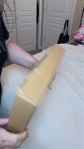 Think of your lymph system like your body’s garbage disposal—when it slows down, everything feels heavy. This fascia roller helps get things flowing again and feels amazing on legs, arms, and even the neck. In my Tiktok Showcase! #BodyFlowTool #FasciaMassage #LymphSupport #CleanLivingFinds #BlackFridayDeals | Naturally Made From Heaven