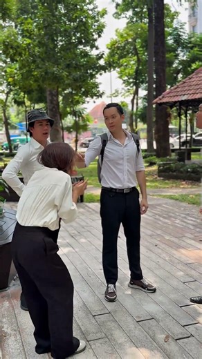 i returned her glasses, but they made it hard for me to leave #martialarts #heroic #kindness #shorts