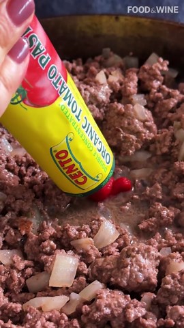 How to Make Chili Cornbread Casserole