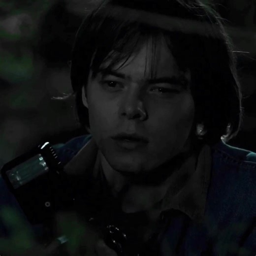 ( PLOT IDEA ) this is the first one many edits I’ll post of potential fic ideas for people so it’s like a visual plot shop Plot idea — she is Billy’s sister. They were both quite wild, got in a crash and she came out injured. She becomes more reclusive, uses a crutch to get about and bonds slowly with Jonathan when she moves to Hawkins. #strangerthings #jonathanbyers #wattpad #foryoupage #fyp @hotch’s version ✨ @amber ⋆˚࿔ @L O🔅 @mads🌺 @trin @abbi @margot ✭ @ＣＩＥＲＡ ✮ @emma ᖭི༏ᖫྀ @ellawatchestwd.