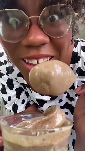 Chocolate Ice Cream Recipe from Linden Tree | SimplyKismet413