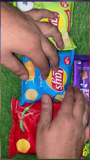 ASMR Lays Chips | Oddly Satisfying Video