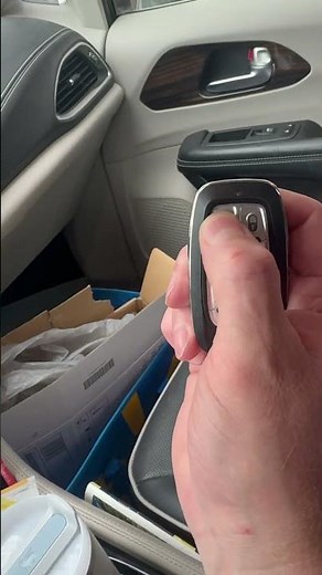 2021 Chrysler Pacifica programming new fob not instructional video #allockandkeyco #locksmithlife ￼