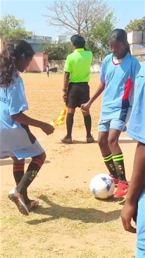 girls football pelyar mach #girlsfootball #girls #footballmach #footballshorts