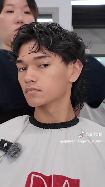 Trust the perm process… Straight hair → Korean perm ✂️ Would you try this? #perm #koreanperm #hawaii#fyp #hairtransformation
