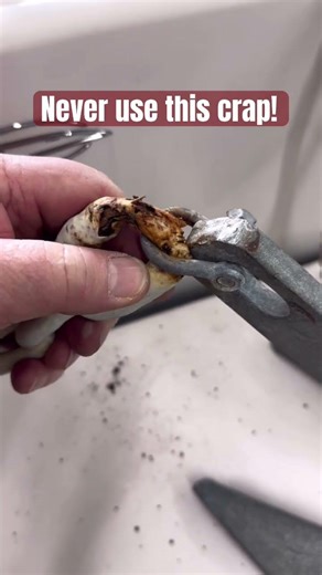 Why you never use coated anchor chain! 60 Sec boat survey (Ep 448)