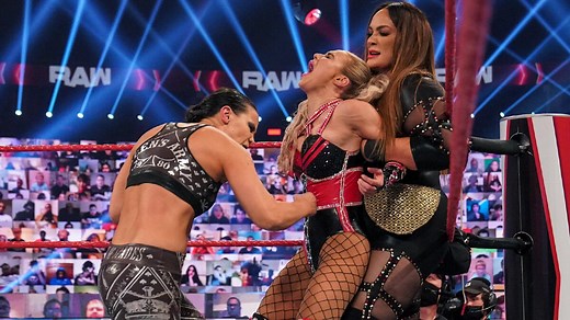 Asuka & Lana vs. Nia Jax & Shayna Baszler: Raw, Nov. 30, 2020