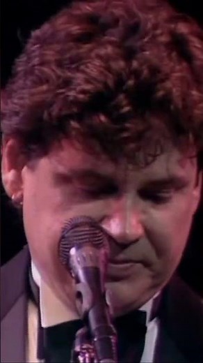 Bye Bye Love - The Everly Brothers (Reunion Concert- Live at The Royal Albert Hall)