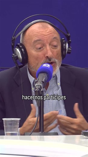 🗣“Los jóvenes ya no van a leer libros dentro de 20 años” 🗣“No me apetece morir mientras esté en condiciones de seguir vivo con dignidad” 🎙No te pierdas los mejores momentos de la entrevista de Arturo Pérez-Reverte con Alberto Herrera, en 'Herrera en COPE' ✍El periodista y escritor presenta su novela 'Misión en París (Las aventuras del Capitán Alatriste 8)' | Herrera en COPE