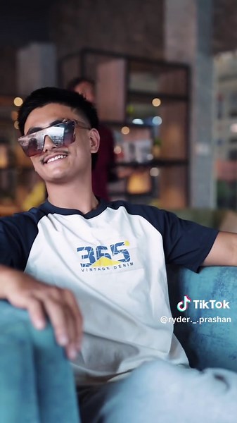 Discover Authentic Vintage Denim Styles