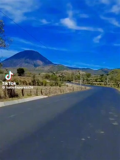 Saluden extraños a ver a ver jajajaj