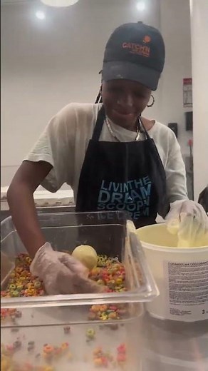 Learn the THREE quick steps on how we make our Froot Loops Ice Cream Balls!