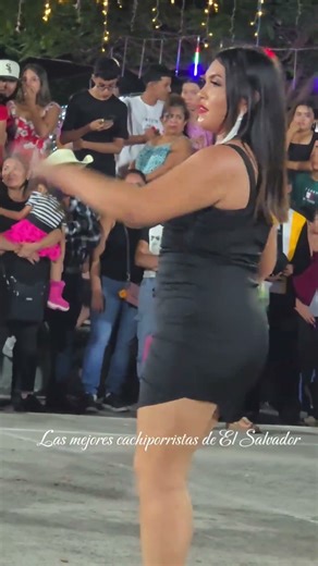 💃 Reina Cachiporrista 🎵#musicband #baile #bastoneras #dance #palillonas #beautiful #elsalvador